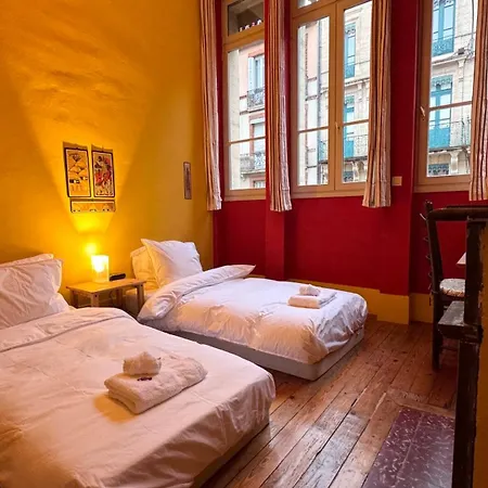 Apartamento Large Downtown With Parking *