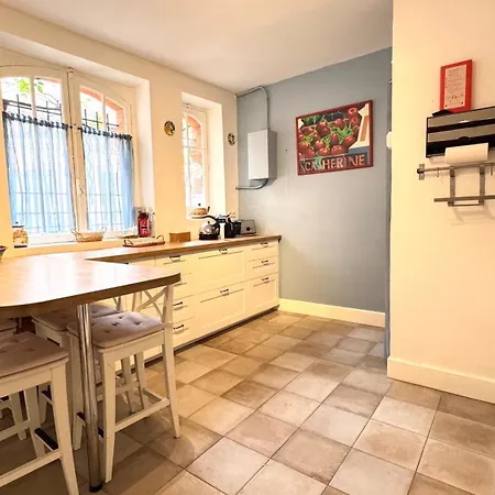 Large Downtown With Parking Apartamento *