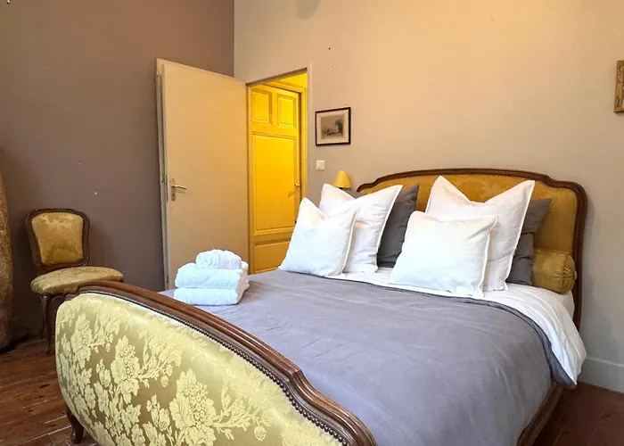 Apartman Large Downtown With Parking *